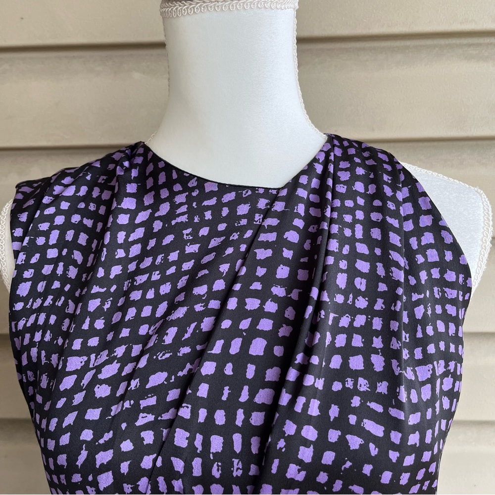 •Theme• Sleeveless Asymmetrical Dress - Size Medium - Picture 3 of 9